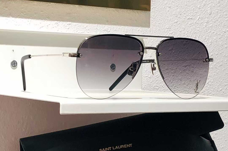 Classic 11M Sunglasses Silver Gradient Gray