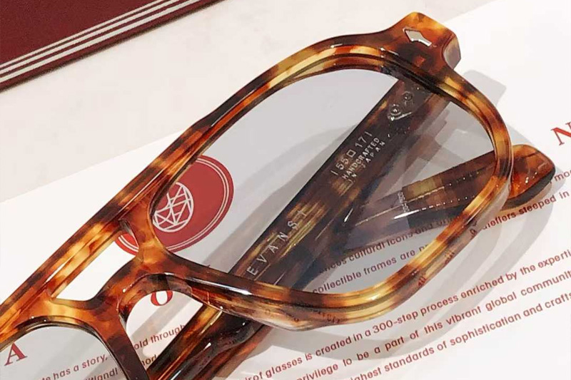 Evans Sunglasses Tortoise Light Gray