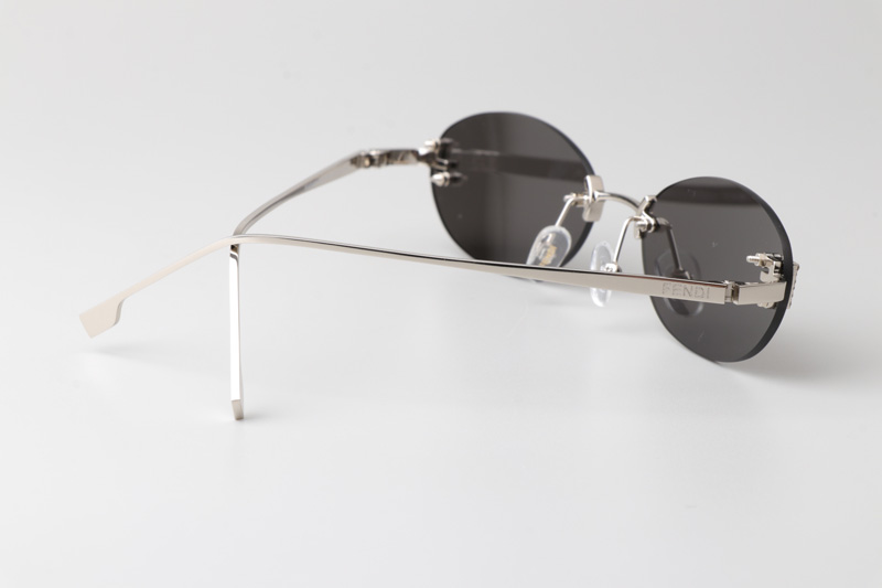 FE40046S Sunglasses Silver Gray