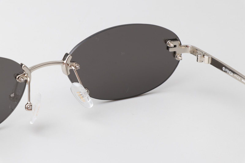 FE40046S Sunglasses Silver Gray