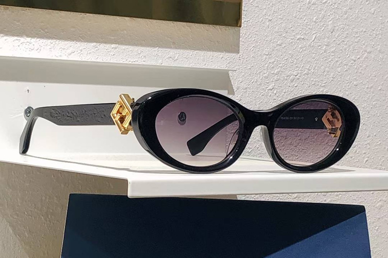 FE40150I Sunglasses Black Gold Gradient Gray