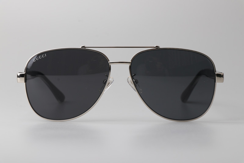 GG0528S Sunglasses Silver Gray