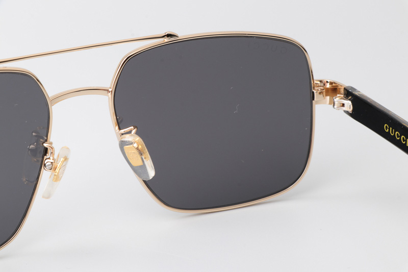 GG0529S Sunglasses Gold Black Gray