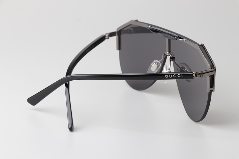 GG0584S Sunglasses Gunmetal Black Gray