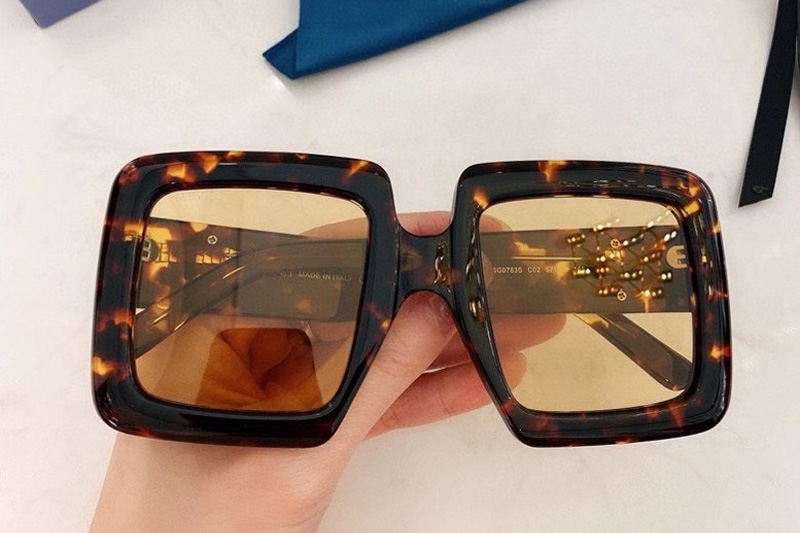 GG0783S Sunglasses In Tortoise Gold Yellow Lens