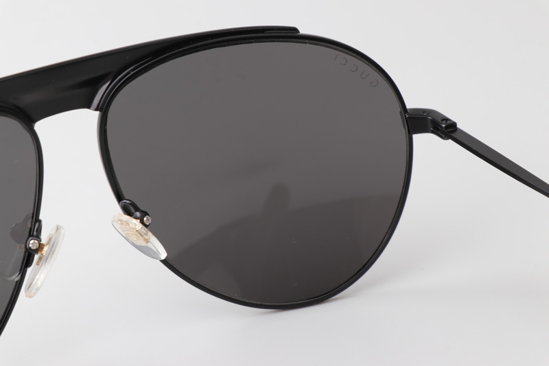 GG0908S Sunglasses Black Gray