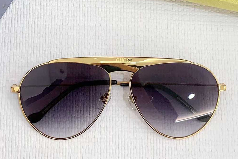 GG0908S Sunglasses Gold Gradient Gray