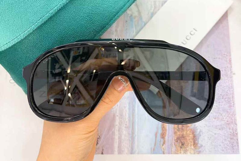 GG1038S Sunglasses Black Gray