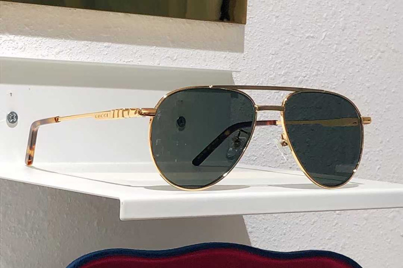 GG1679S Sunglasses Gold Gray