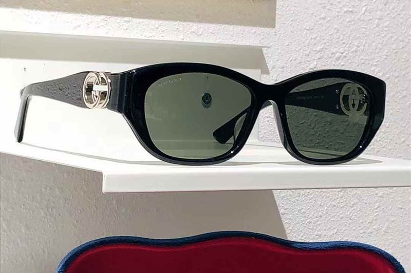 GG1826S Sunglasses Black Silver Gray