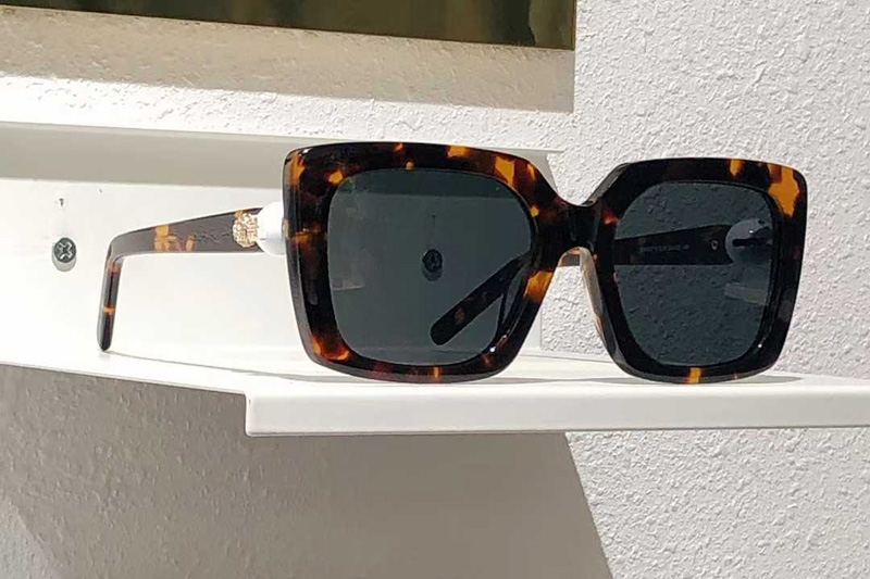 GV40071F Sunglasses Tortoise Gray