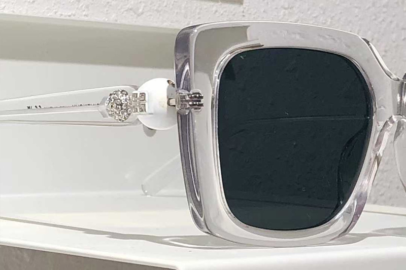 GV40071F Sunglasses Transparent Gray