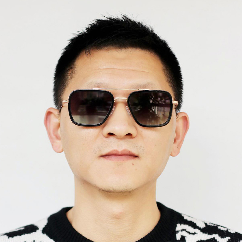 HM86011 Sunglasses Black Gold Gradient Gray