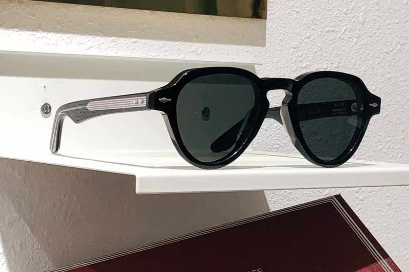 Hatfield Sunglasses Black Silver Gray