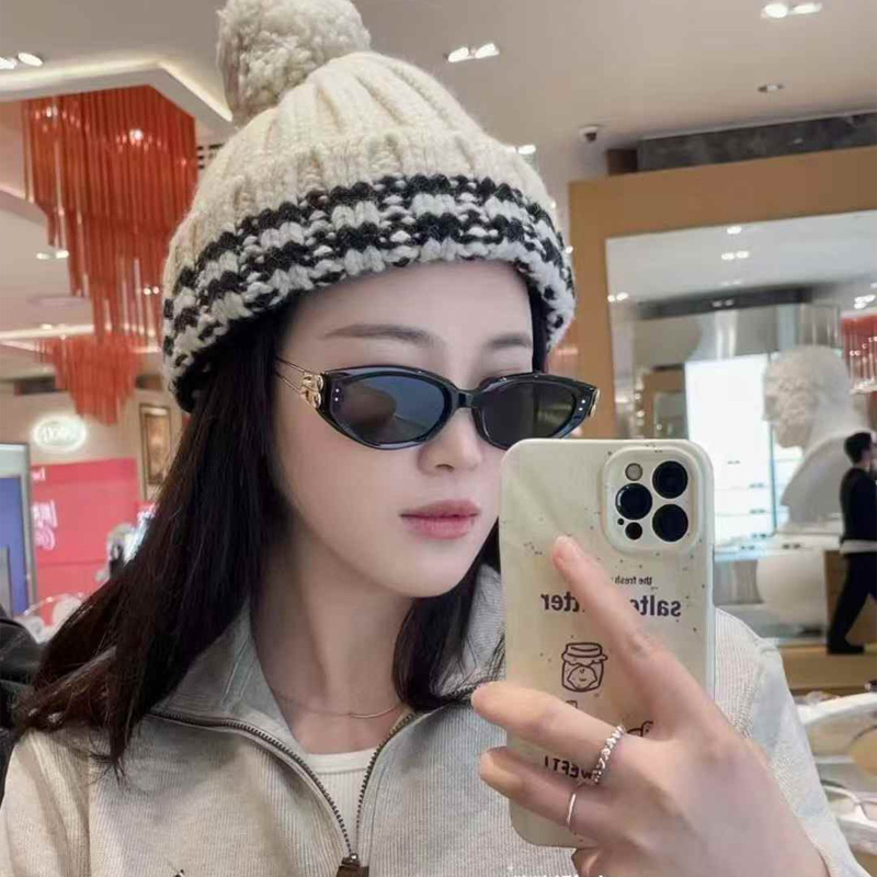 Kunst Sunglasses Black Gold Gray