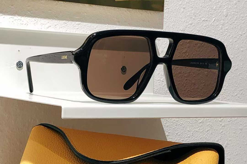 LW40161U Sunglasses Black Brown