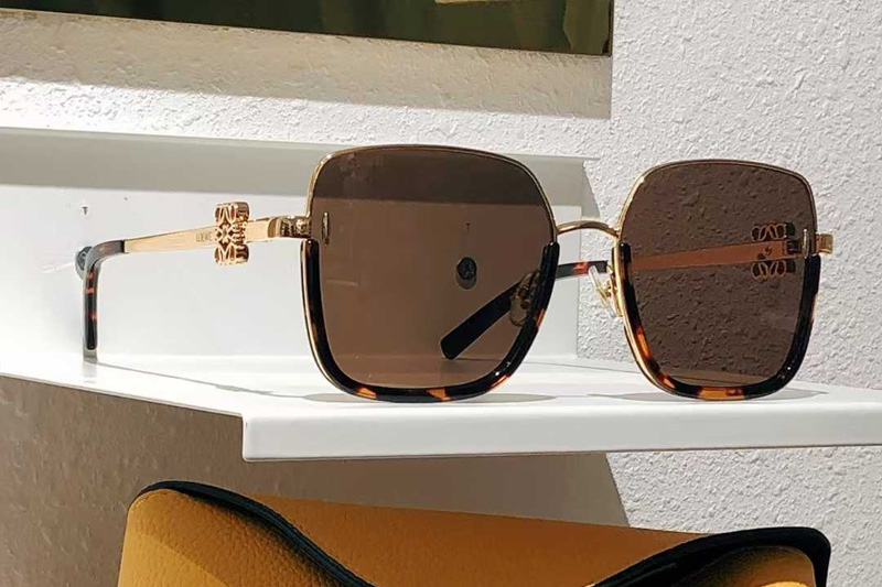 LW50403 Sunglasses Tortoise Brown