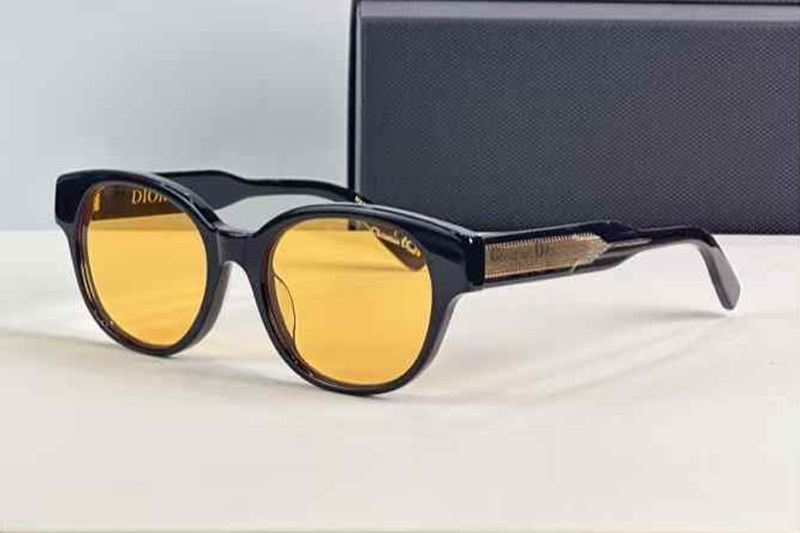 Label R1F Sunglasses Black Yellow