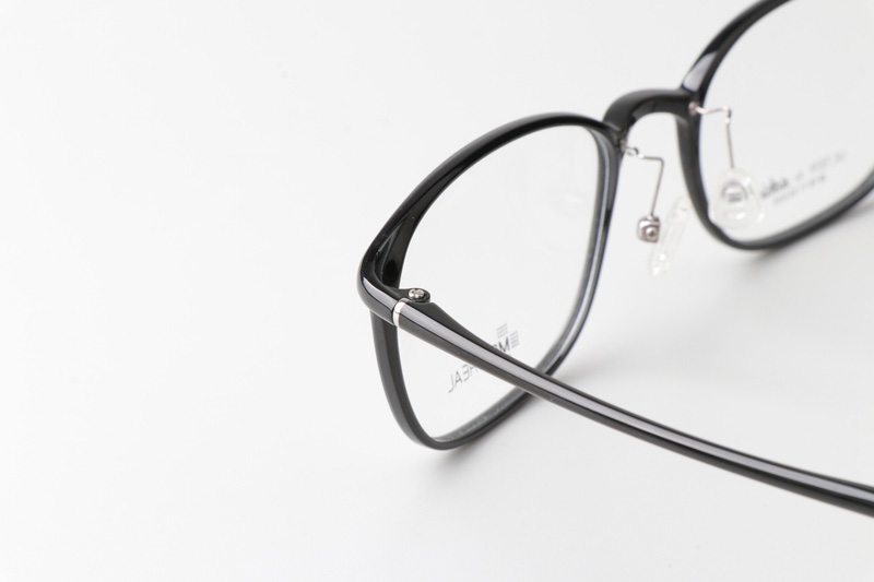 M1611 Eyeglasses Black