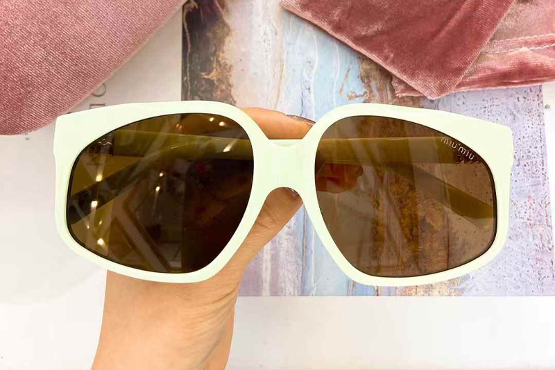 MU80S Sunglasses Green Brown