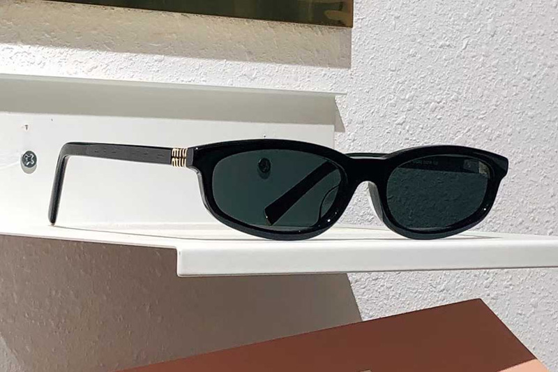 MUA06S Sunglasses Black Gray