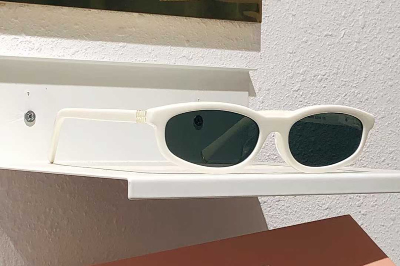 MUA06S Sunglasses White Gray
