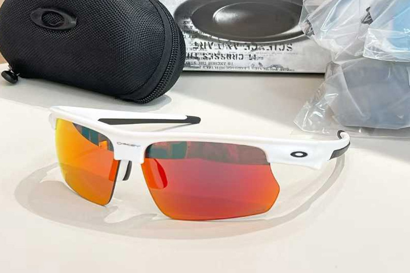 OO9400 Sunglasses White Red Flash
