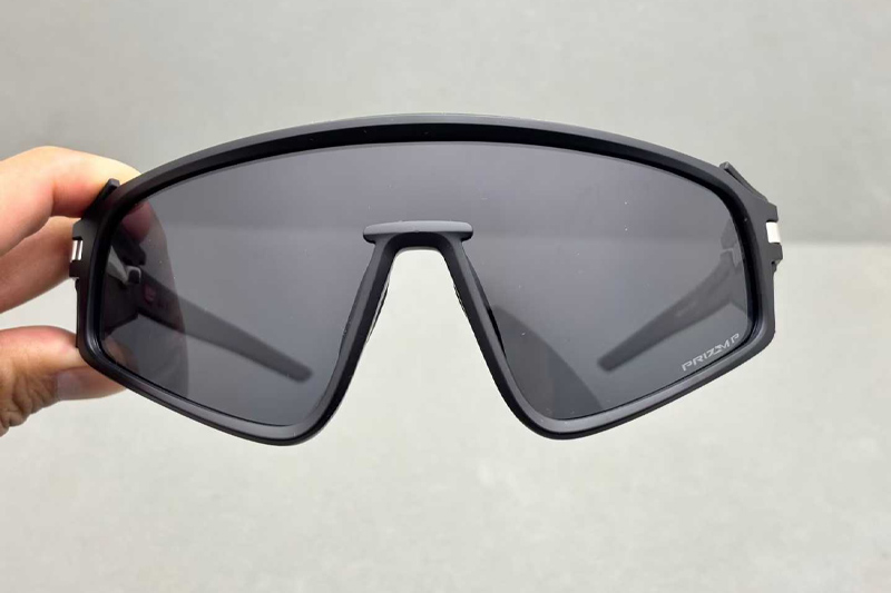 OO9404 Sunglasses Black Gray