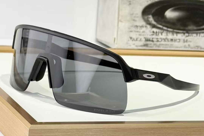 OO9463 Sunglasses Black Gray