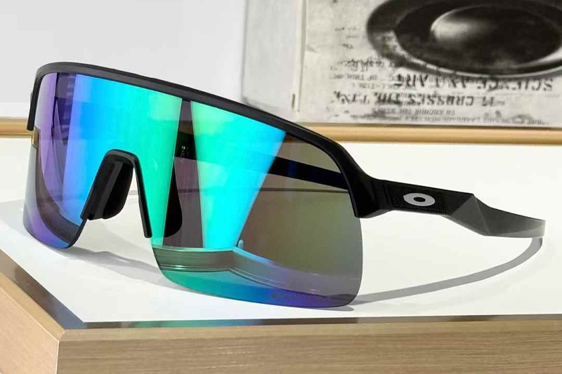 OO9463 Sunglasses Black Green Flash
