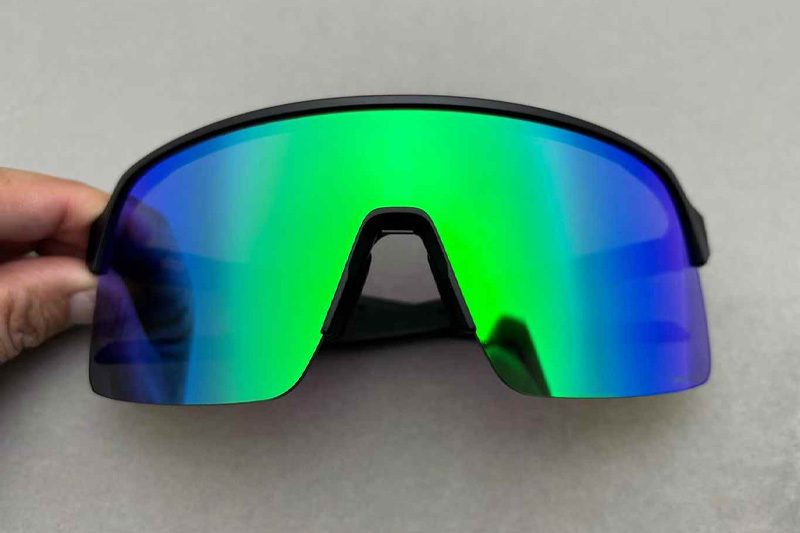 OO9463 Sunglasses Black Green Flash