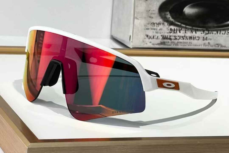 OO9465 Sunglasses White Red Flash