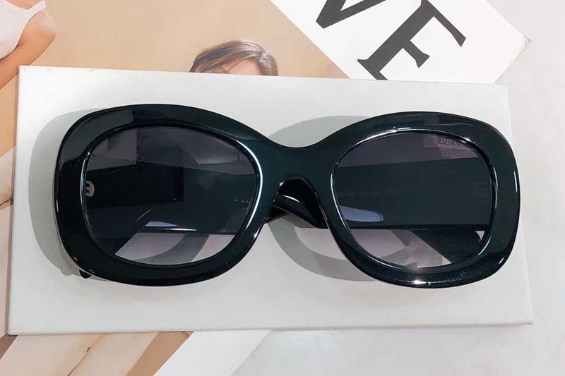 PRA13S Sunglasses Black Gradient Gray