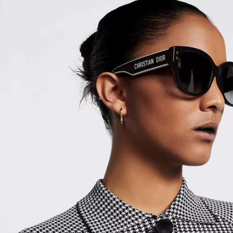 Pacific B2F Sunglasses Black Gradient Gray