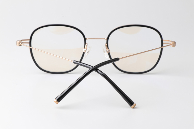 Pinne Eyeglasses Black Gold