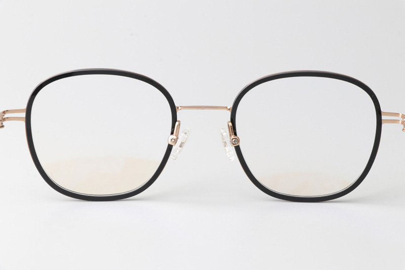 Pinne Eyeglasses Black Gold