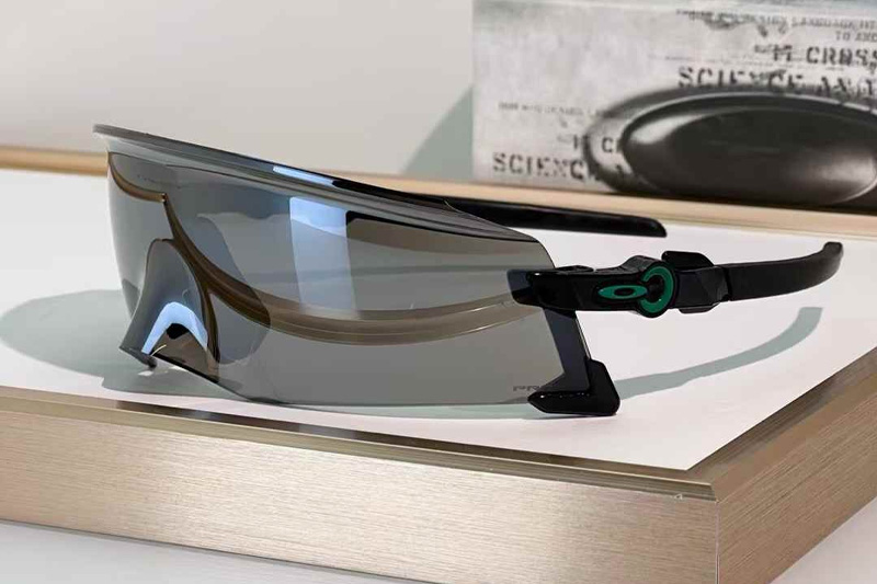 Radar EV Kato Sunglasses Black Silver Mirror