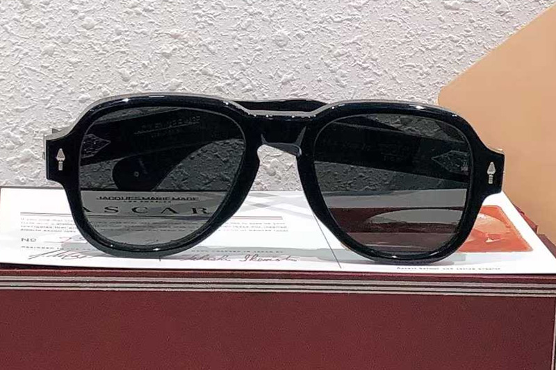 Red Cloud Sunglasses Black Gray