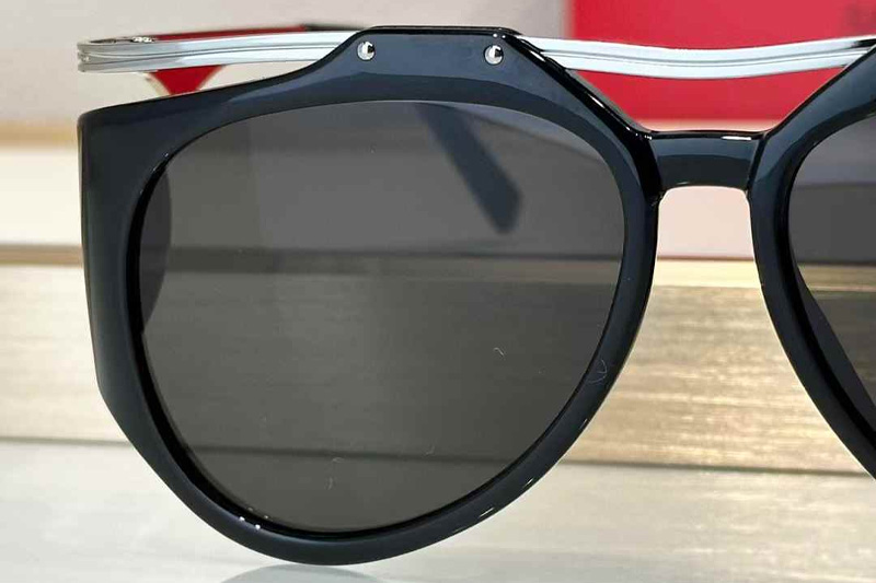 SLM137F Sunglasses Black Silver Gray