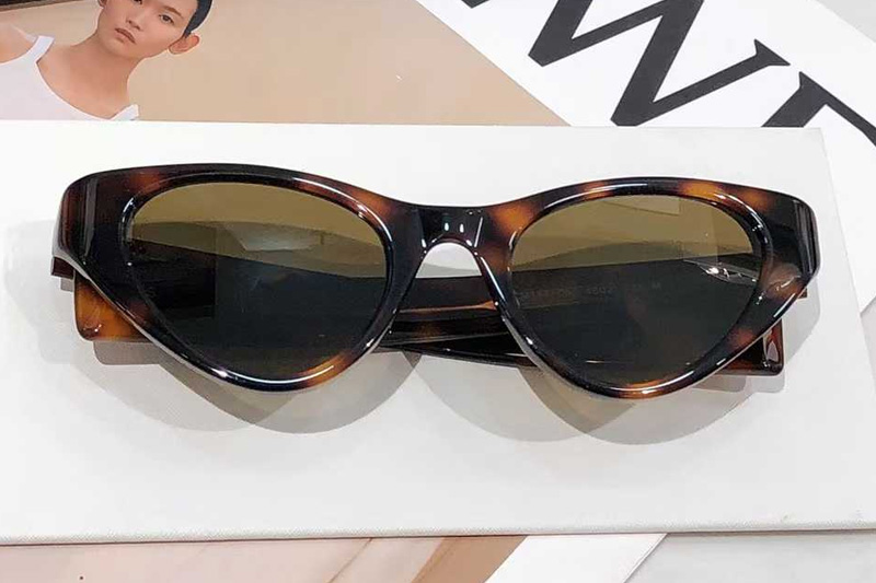 SLM144 Sunglasses Tortoise Brown