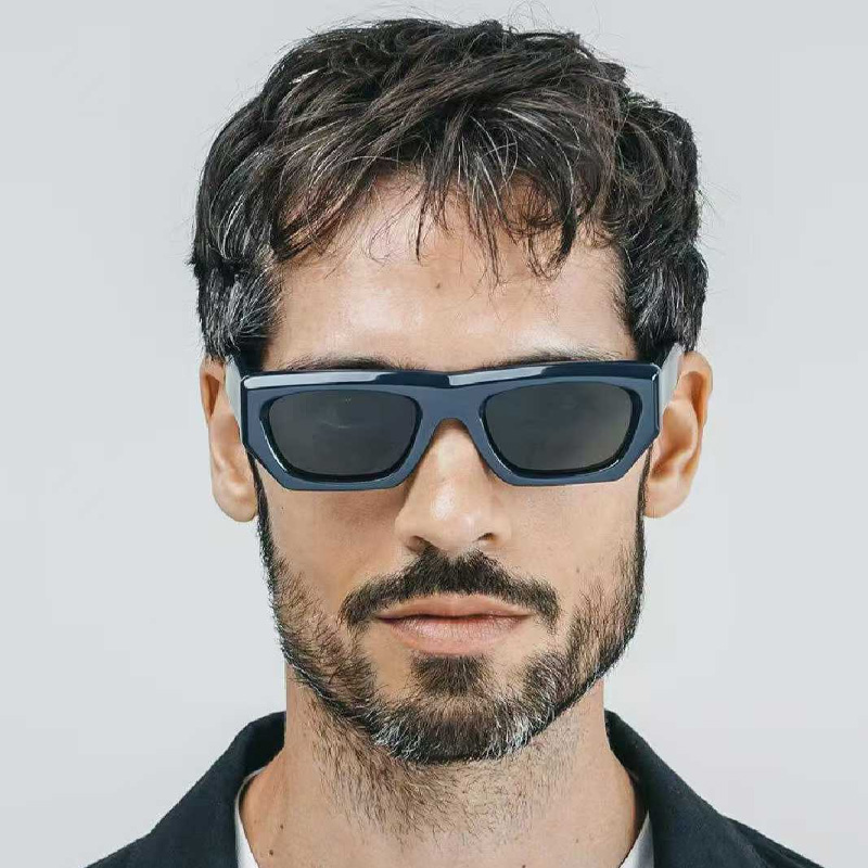 SM005 Sunglasses Black Gray