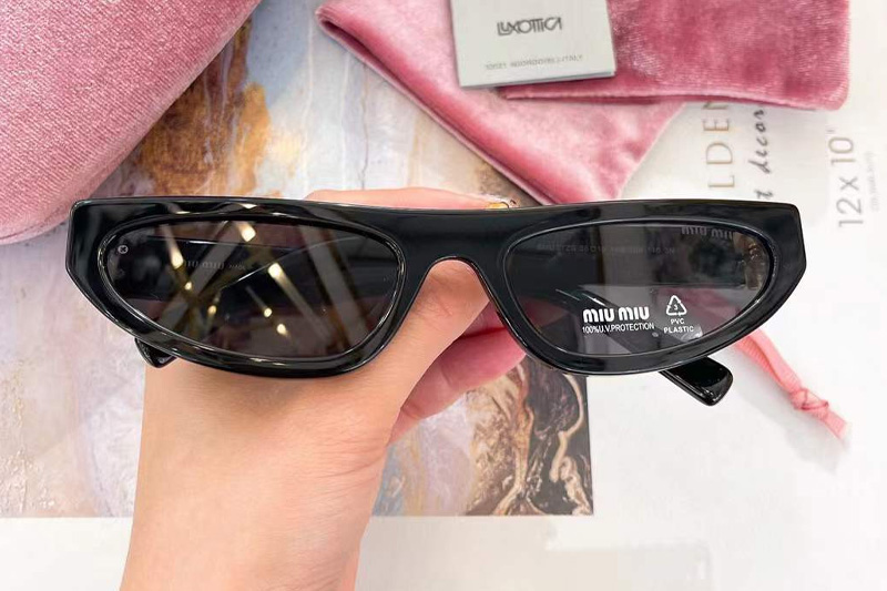 SMU07ZS Sunglasses Black Gray