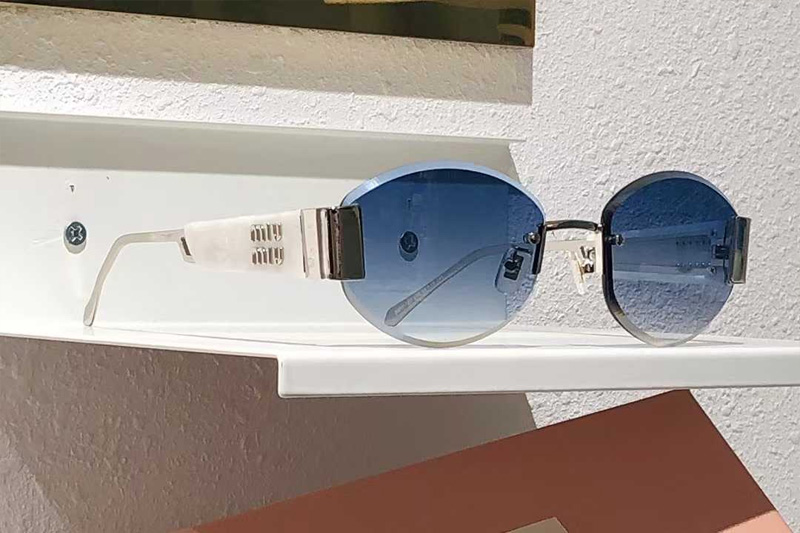 SMU17ZS Sunglasses White Gradient Blue