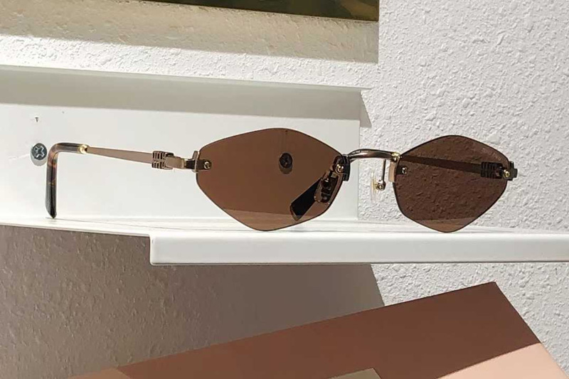 SMUA55 Sunglasses Bronze Brown