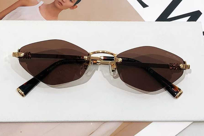 SMUA55 Sunglasses Gold Brown