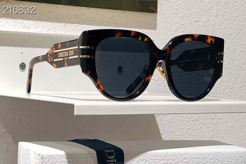 Signature R2F Sunglasses Tortoise Gray