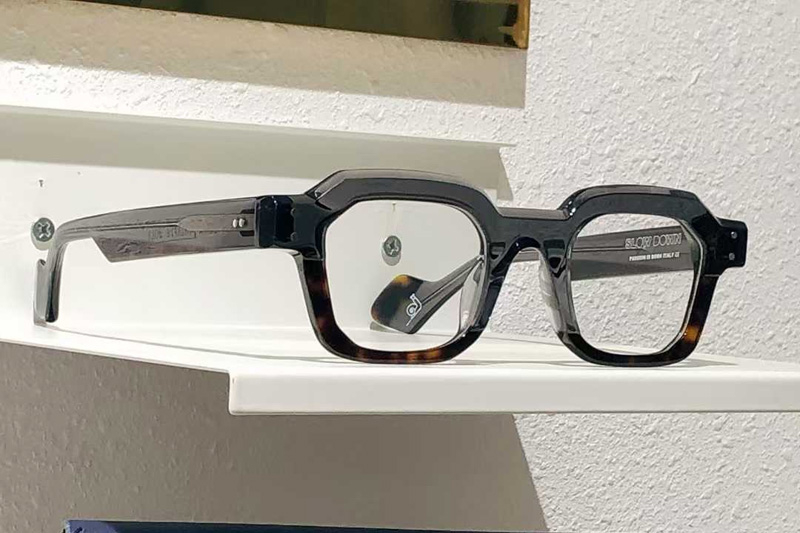Slow Down Eyeglasses Gray Tortoise