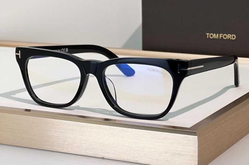 TF1362 Sunglasses Black Clear