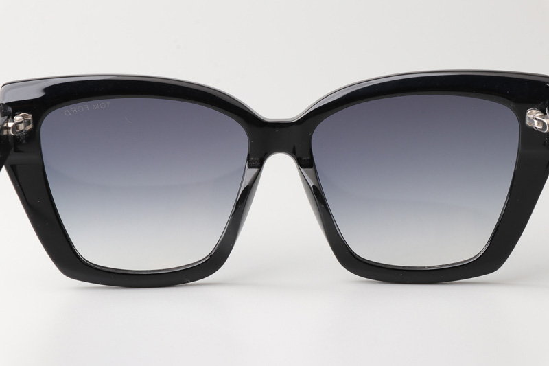 TF920 Scarlet Sunglasses Black Gradient Gray