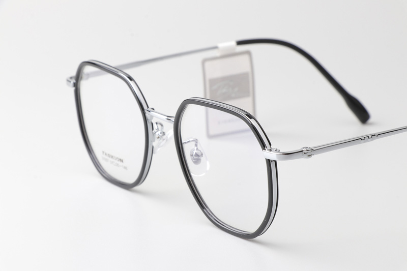 TT31057 Eyeglasses Black Silver